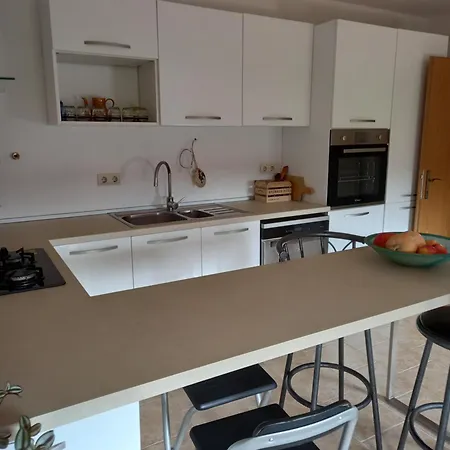 Tatjana Apartamento *